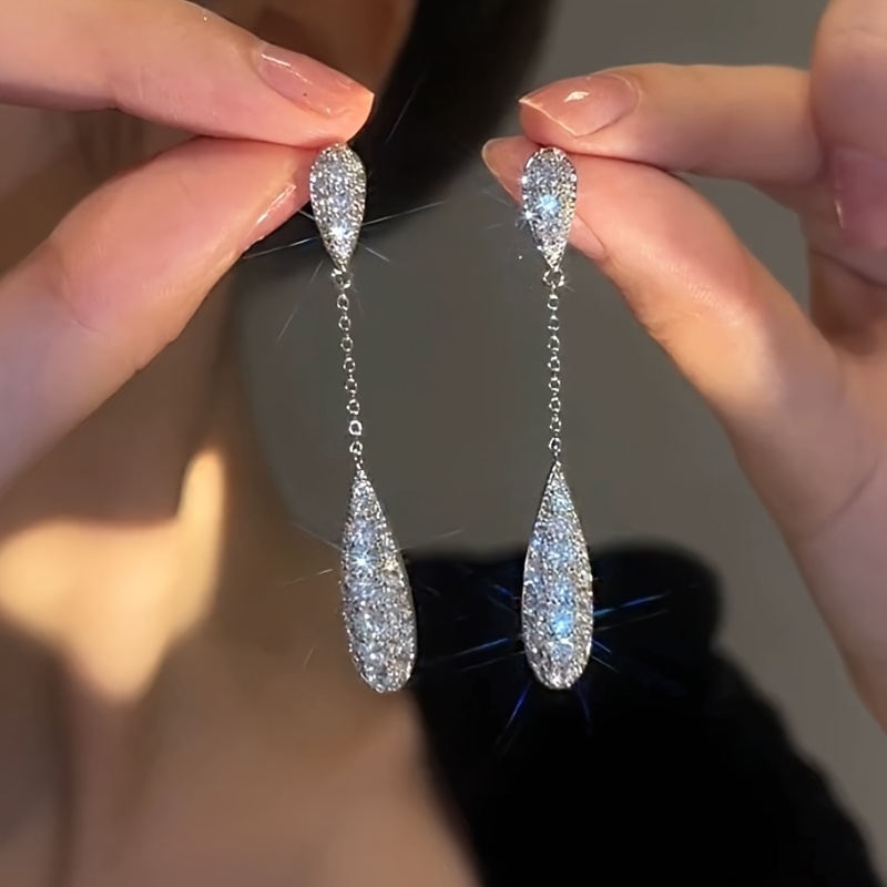 TEMU 1 Paire de Boucles d'Oreilles Longues et Pendantes Élégantes de , Pendentif en Synthétique Super Brillante de , Luxe Minimaliste Adapté aux