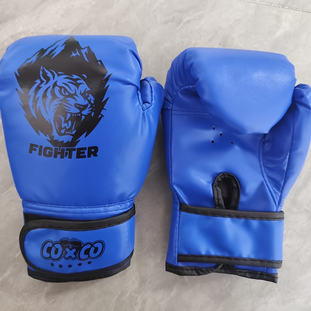 Image of Mountain Tiger Graphic Kids' Boxing Gloves - 6oz, The Perfect Birthday Gift/back-to-school Gift/holiday Gift For Boys, Girls, And Teens