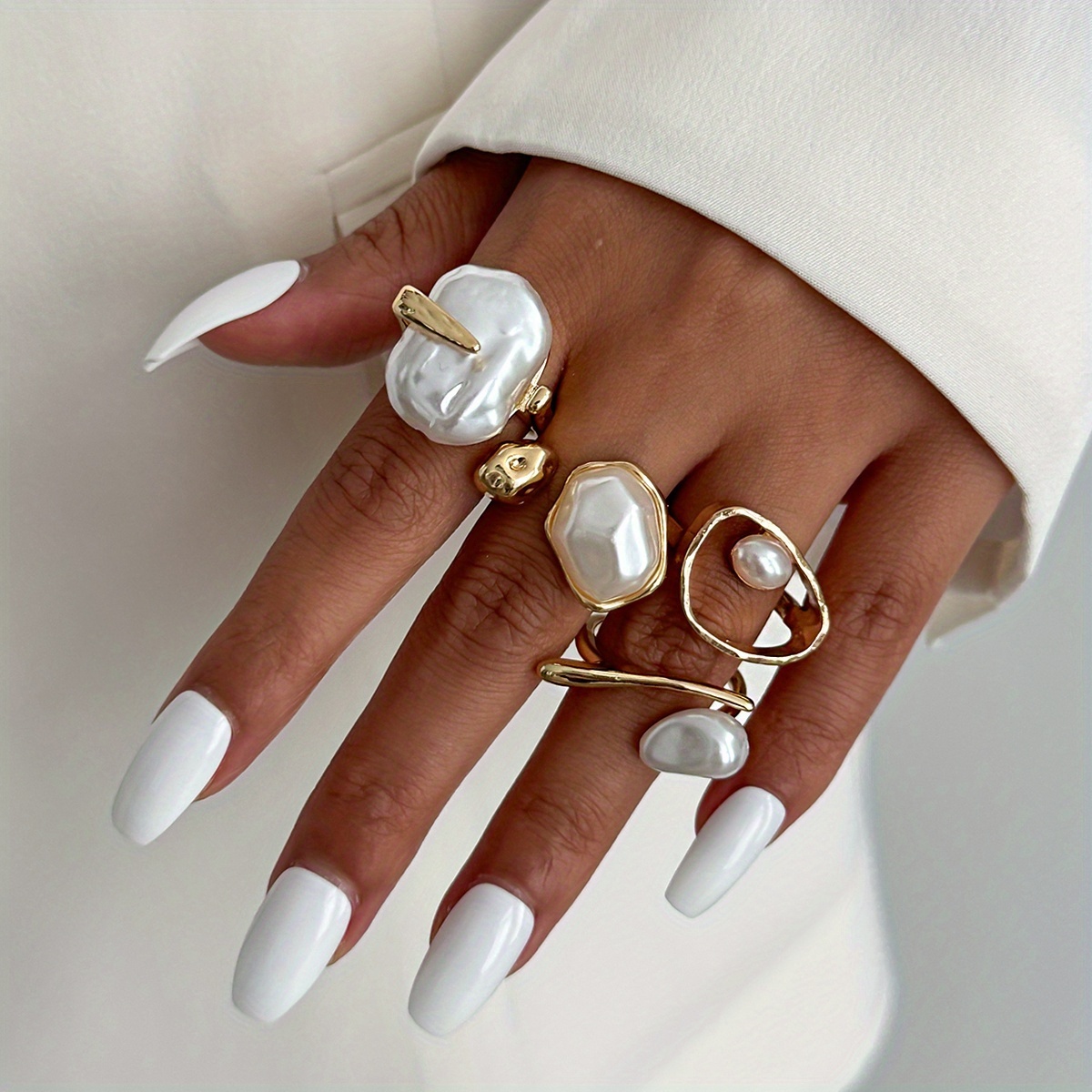 TEMU Juego de 4 anillos vintage elegantes y geométricos de de perla, anillo dorado ajustable para para uso diario y de de mujer, regalo festivo