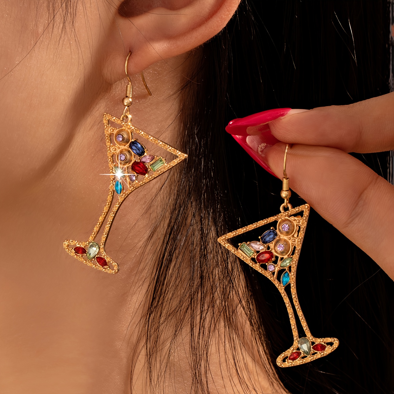 TEMU Une paire de verres à vin vides tendance d'hiver en fil métallique avec boucles d'oreilles colorées, adaptées pour Noël, les fêtes et le Nouvel