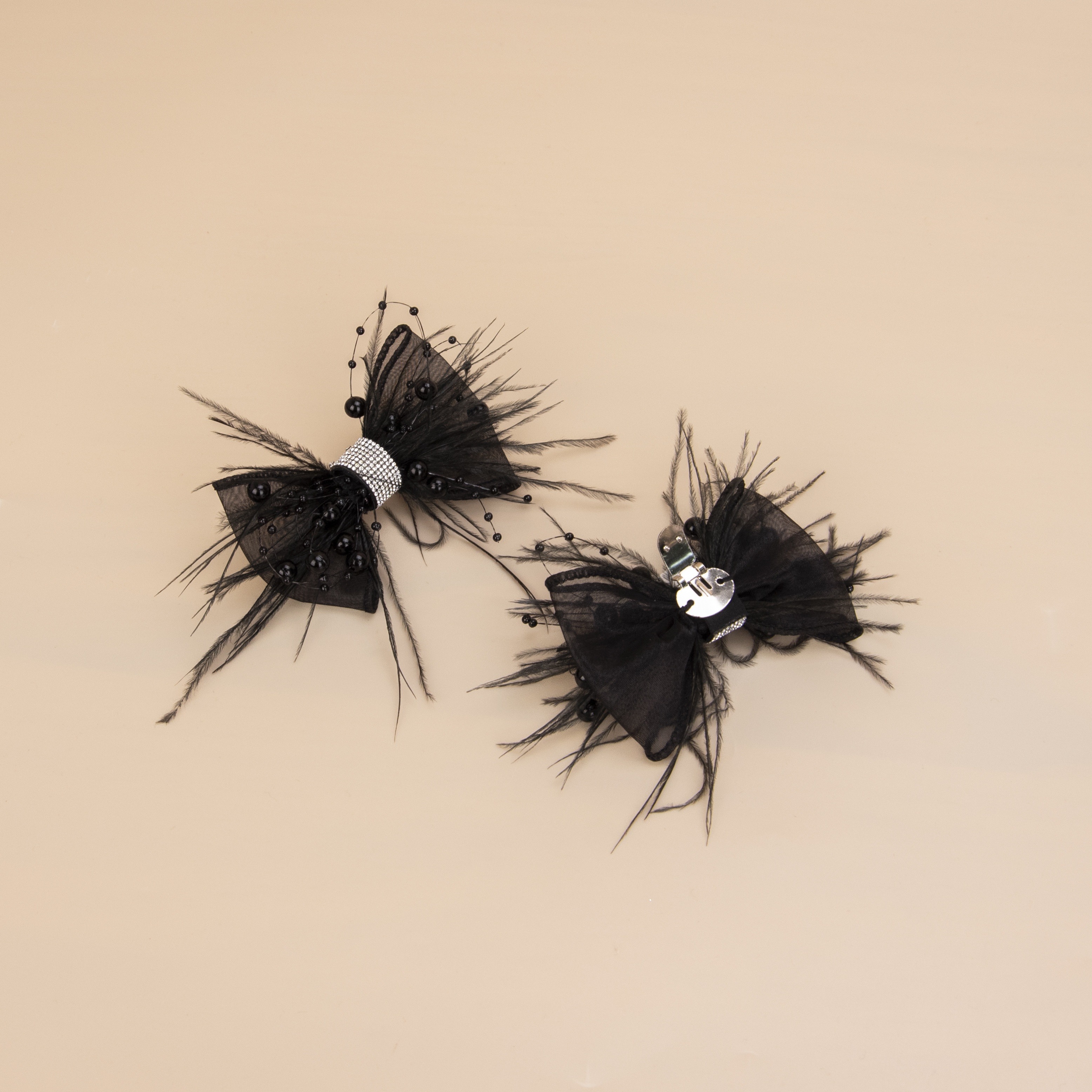 Image of Elegant Detachable Shoe Clips With Feather & Rhinestone Accents - Weddings, Parties & High Heels, Netting, Bowknot, Size Beads