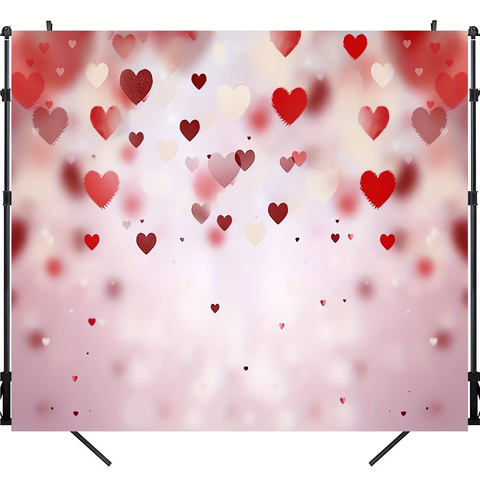 バレンタインデーにぴったりの赤いハートの装飾が施された写真用バックドロップ。写真撮影やビデオ撮影のための背景としておすすめです。サイズは51インチ×59インチ/70.8インチ×90.5インチです。