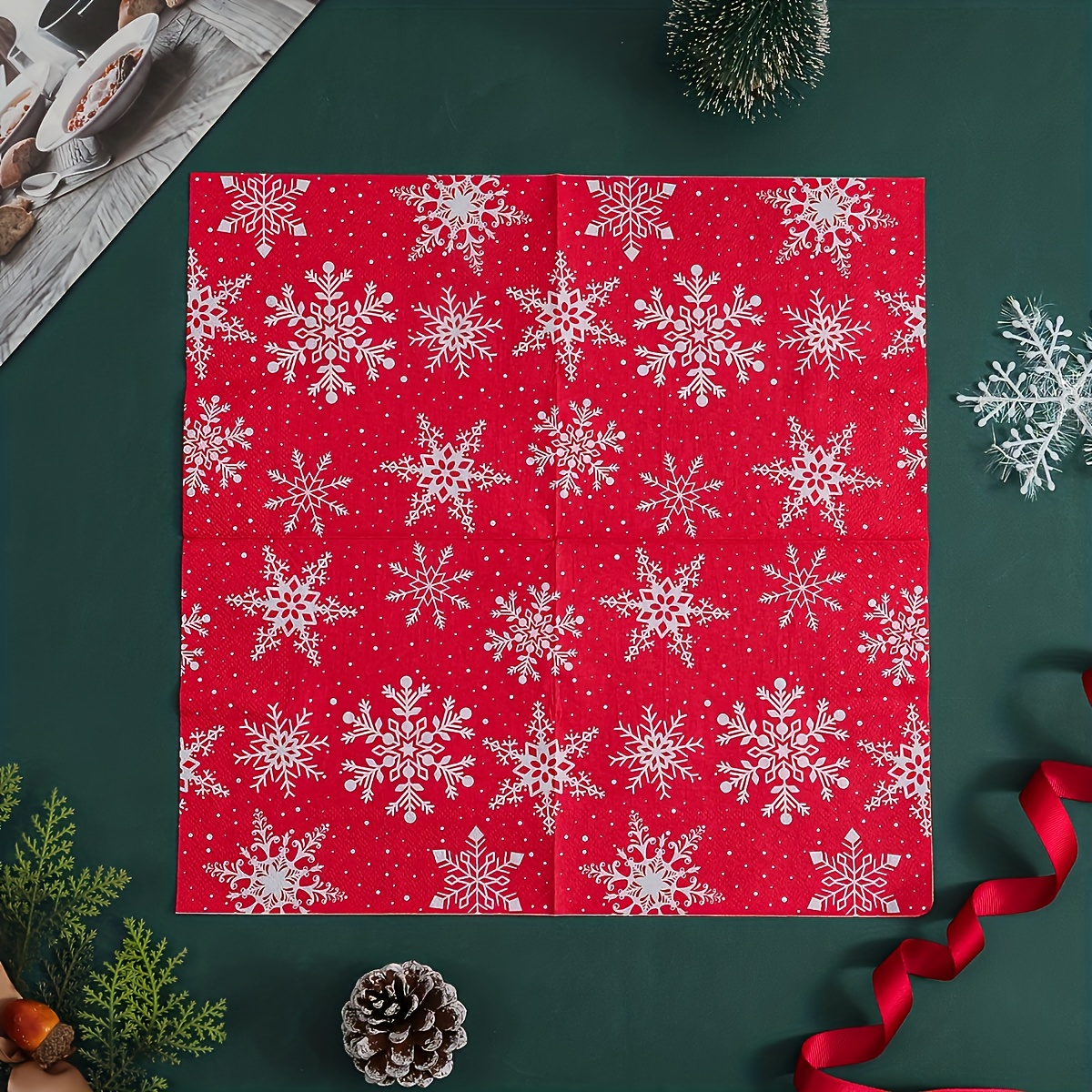 TEMU 20ST Kerstservetten - 2-laags Wegwerp Servetten, 13*13 Inch, Rode Sneeuwvlokken, Geschikt voor Feestjes en Wintervieringen, Kerst, Halloween en