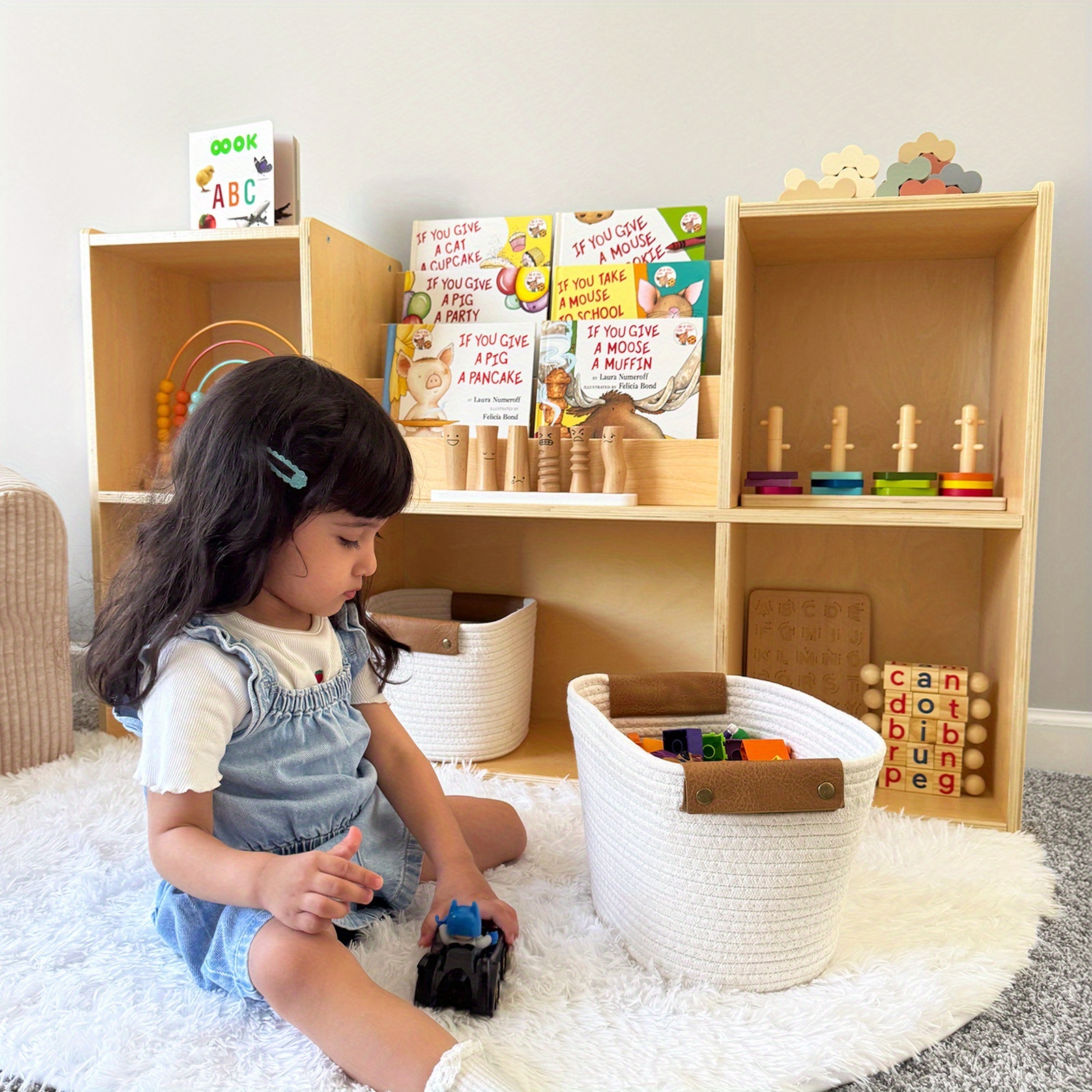 2-Tier Horizontal Wood Bookshelf and Toy Storage Organizer, 5-Compartment Toy Storage Cabinet with Book Rack, Ideal Choice for Kids Classroom Organizer, Playroom And Daycare