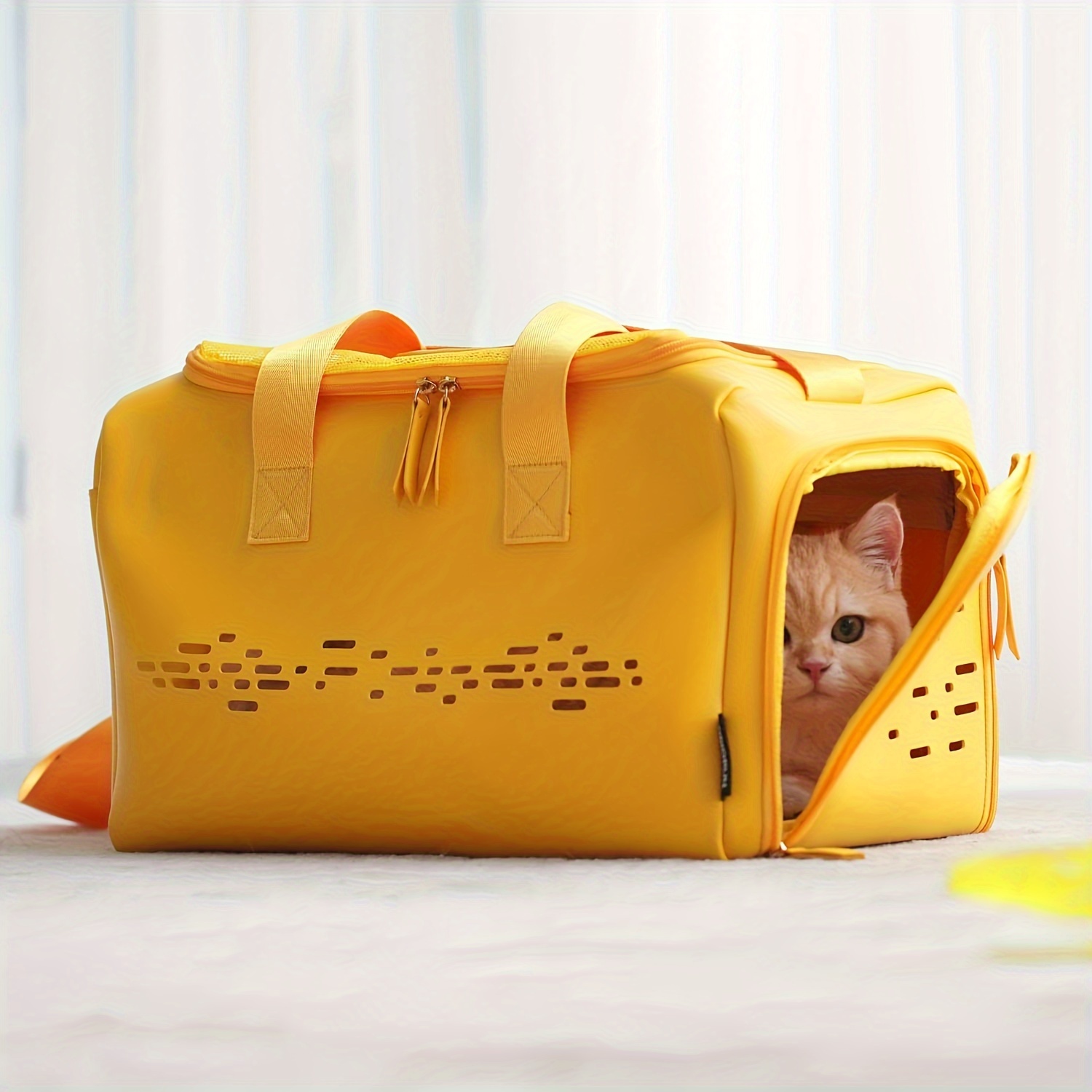 

Cat Carrier For Small Cats And Dogs, Pu Leather Pet Carrier Airline Approved Soft Sided, Kitty Carrier With Breathable And Comfortable Inner Cushion For Travel