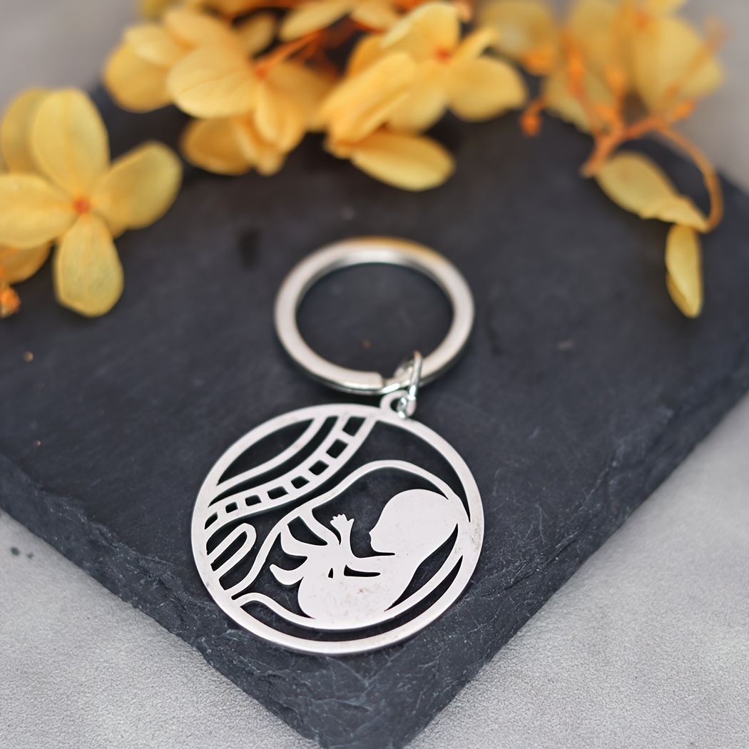 Metal In Womb Key Chain For Women And Men, Stainless Steel Pregnancy Announcement Key Chain For Women And Men Girls, Modern Gifts For Women And Men Girlfriend