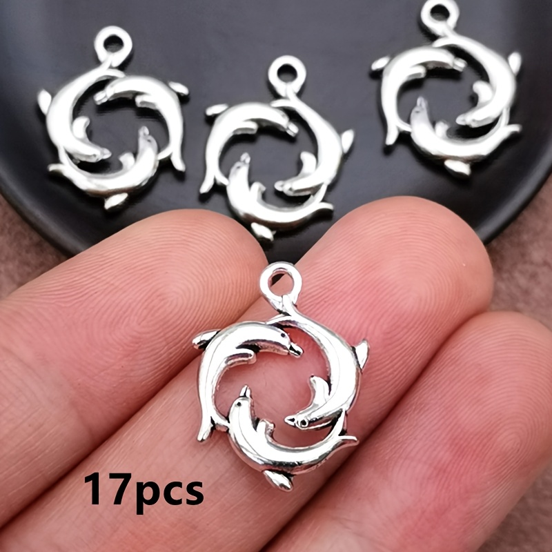 E-shop 17-teiliges Set Böhmische Delfin-Anhänger für Schmuckherstellung – Kompliziertes Hohl-Design, 21x16mm, für Armbänder, Ketten und Ohrringe,