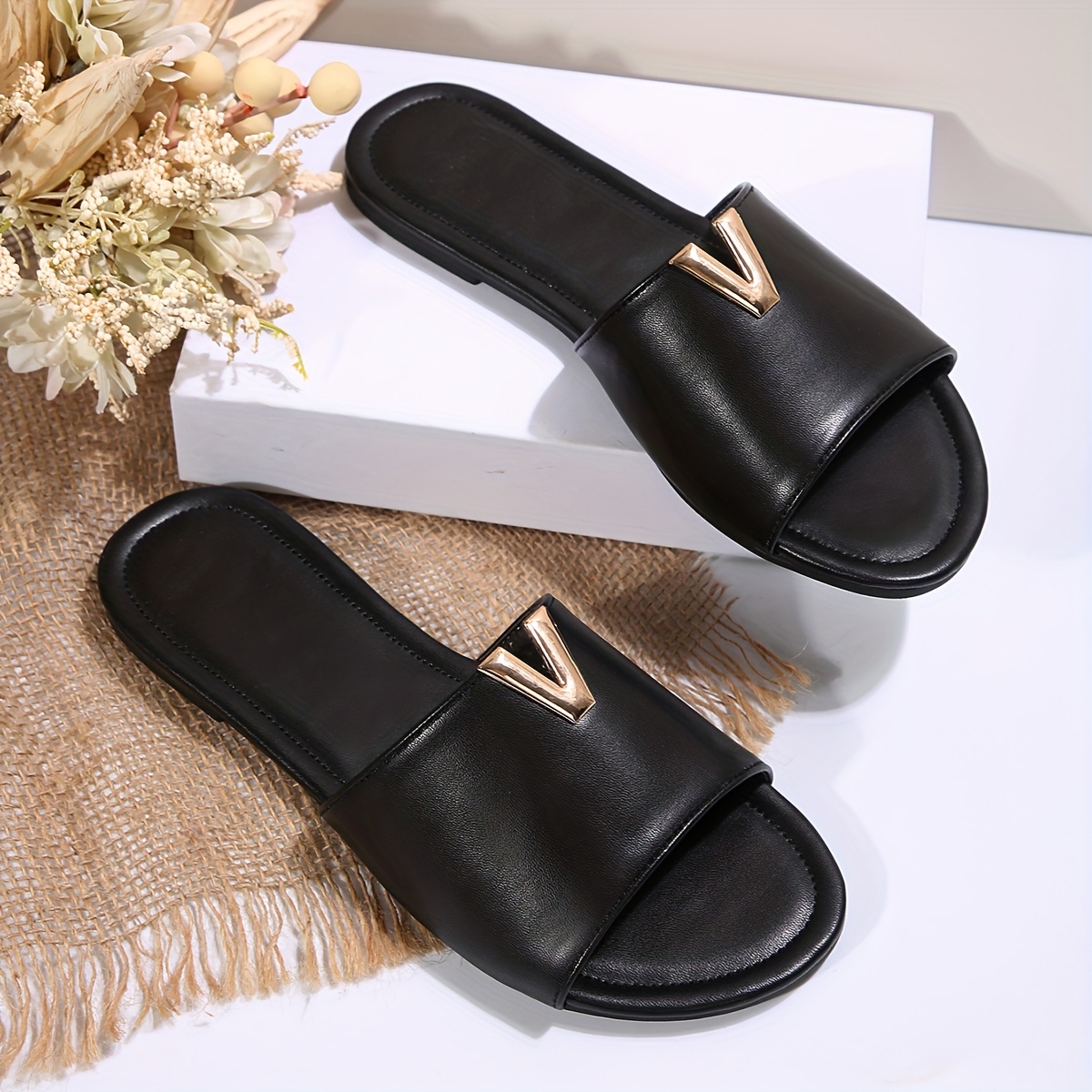 Image of New Summer Style Flat Sandals For Women, Lightweight And Comfortable Slip-ons., Women Shoes