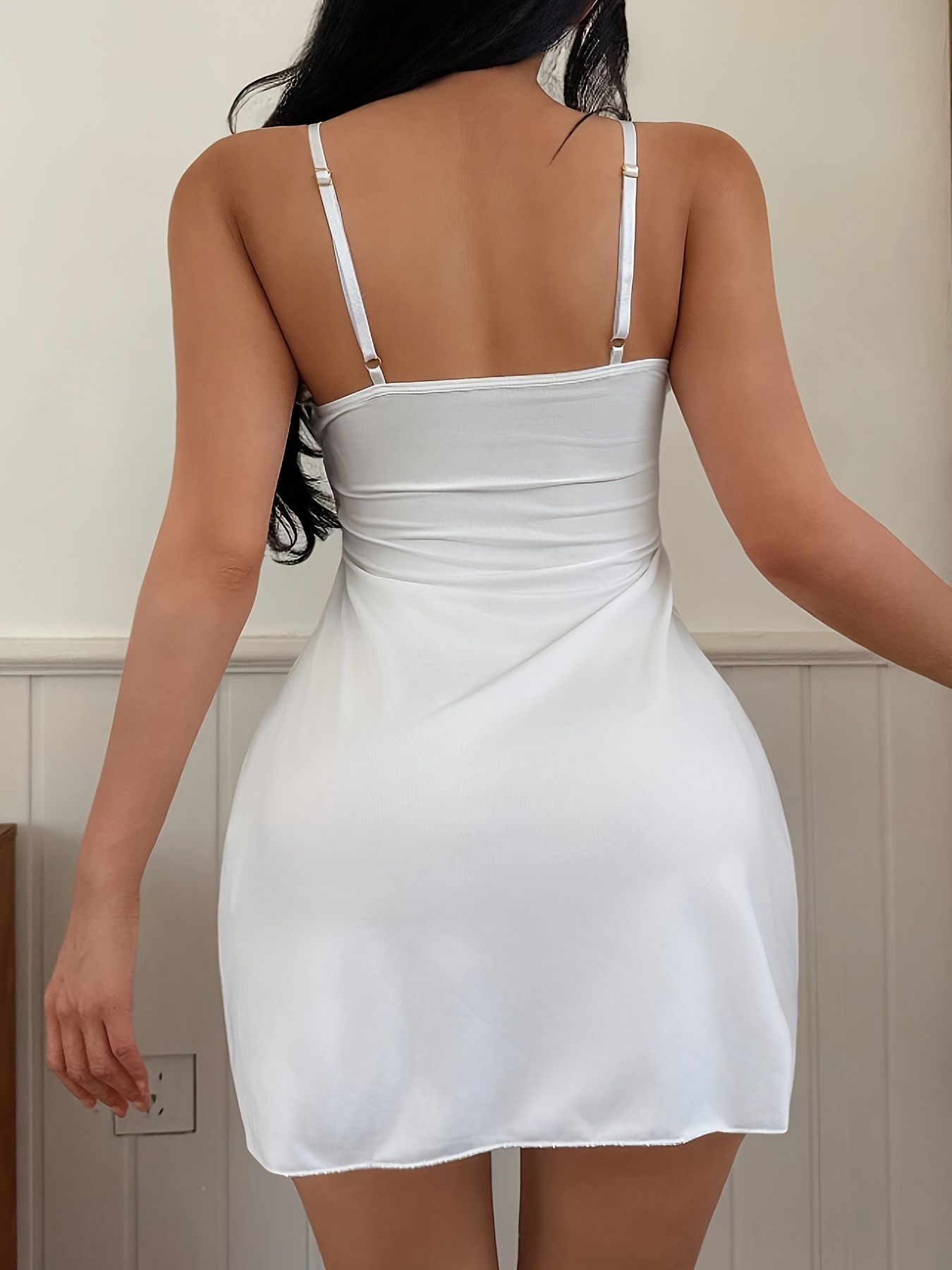 Elegant And Sexy Lady'S Lace Patchwork Dress with a Front Tie And Bow Detail
