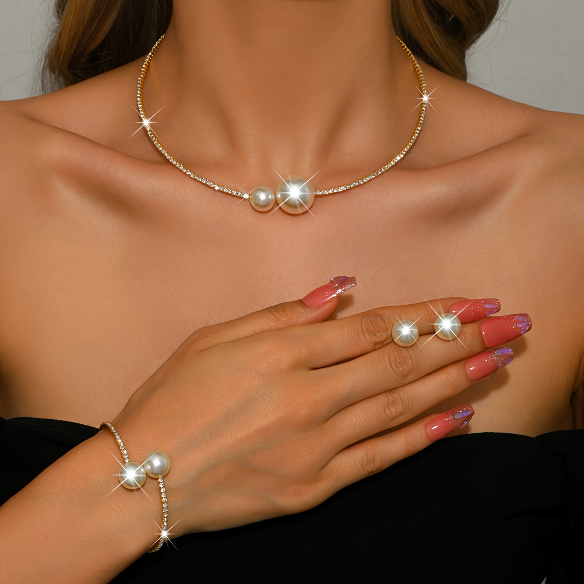 TEMU Elegante y moderno set de collar, aretes y pulsera con dije de perlas de ajustable, ideal para complementar de boda