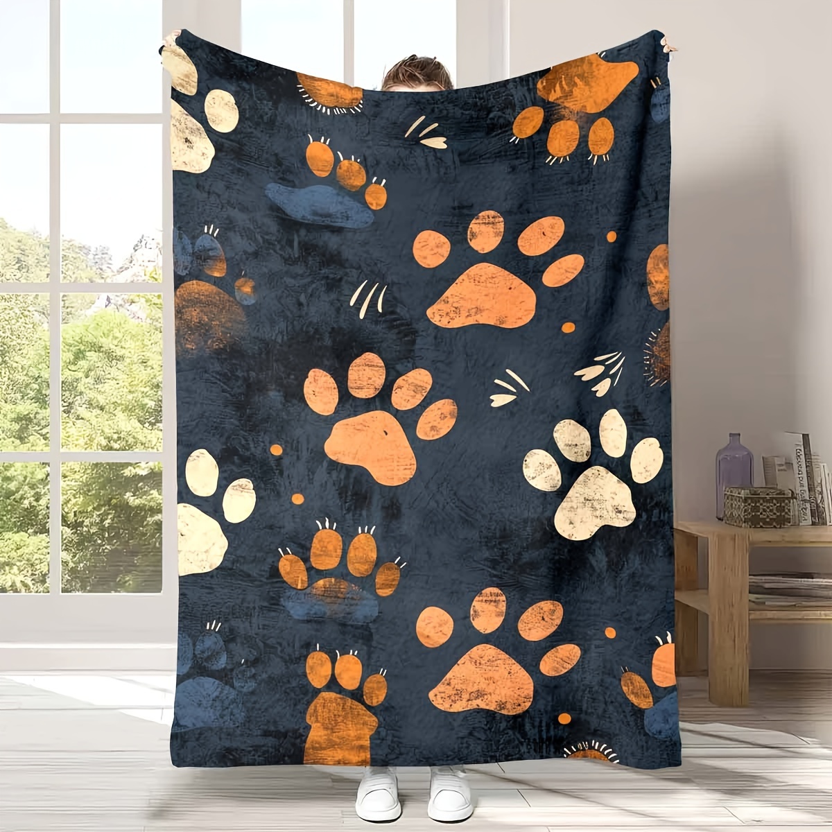 

Dog Paw Print Flannel Blanket - Vibrant Design, Stain-resistant, Machine Washable For : Ideal For Sofa, Bedroom, Living Room, Travel & Outdoors, Dog Blanket