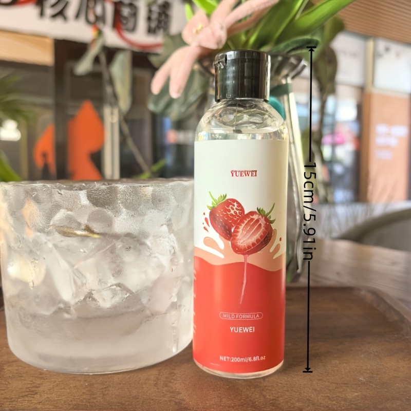Fresh Strawberry Scent, Unique Jam Fragrance, Intimate Accessory for Men and Women, Sensual Jewelry, Combines Ritual with Comfort for Private Interactions, Enhances Natural Smoothness in Intimacy, Delicate Touch for Every Moment, Prevents Friction