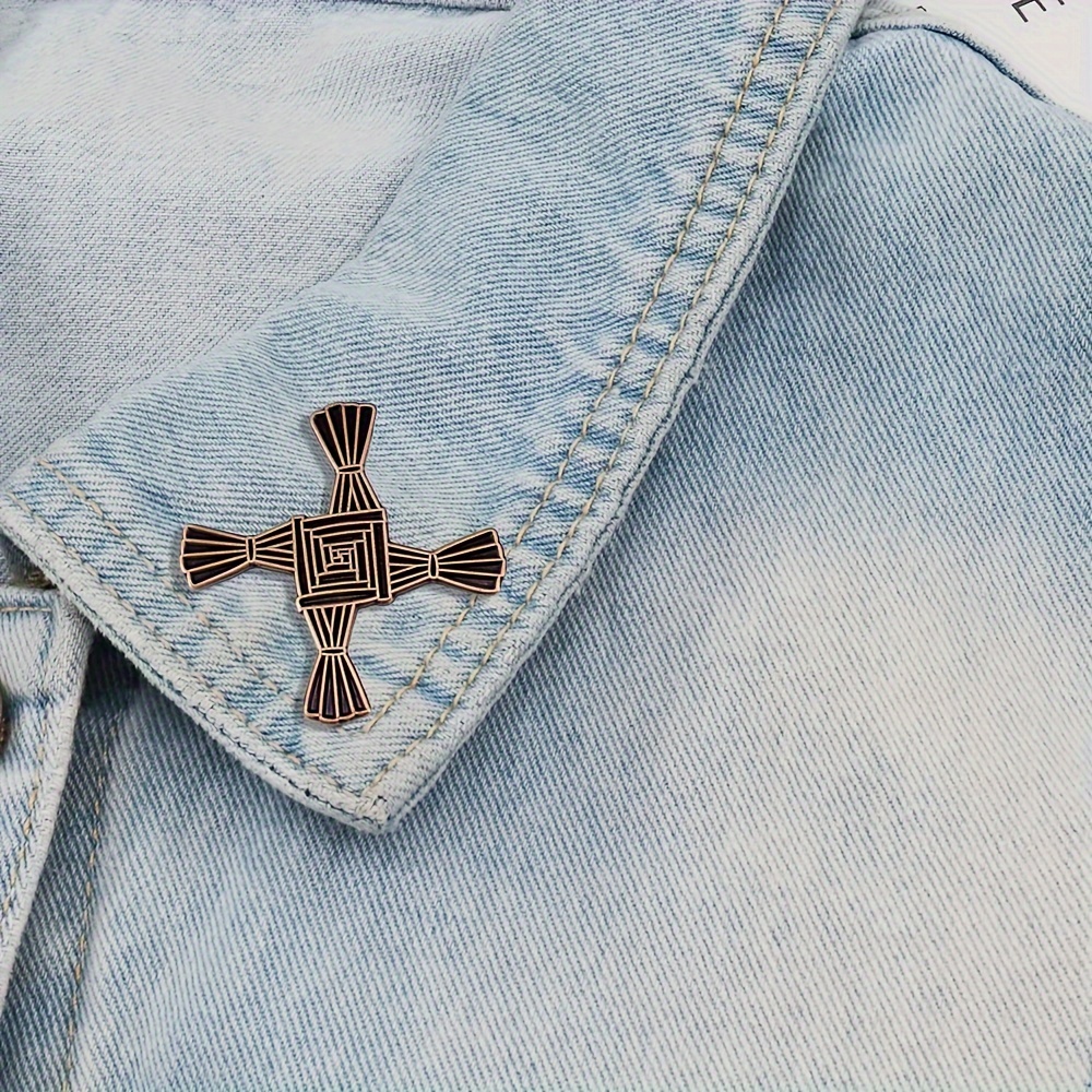 TEMU 1pc St. Brigid's Enamel Pin Vintage Style Brooch Religion Badge Ideal For Backpacks Clothing, Perfect For , Halloween, Christmas Gift