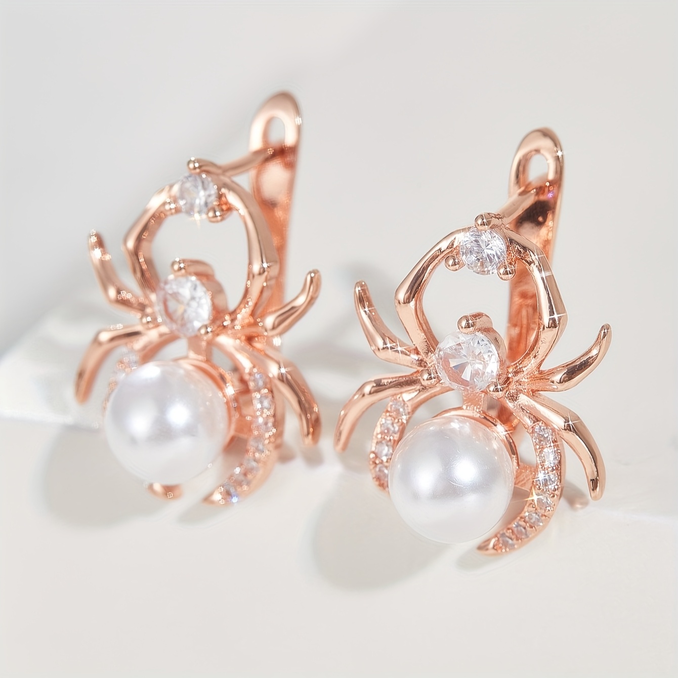 TEMU Vintage Cute Spider-shaped Pearl Hoop Earrings With Synthetic Zirconia Accents Fashionable Jewelry For Gifts, Parties, And Anniversaries