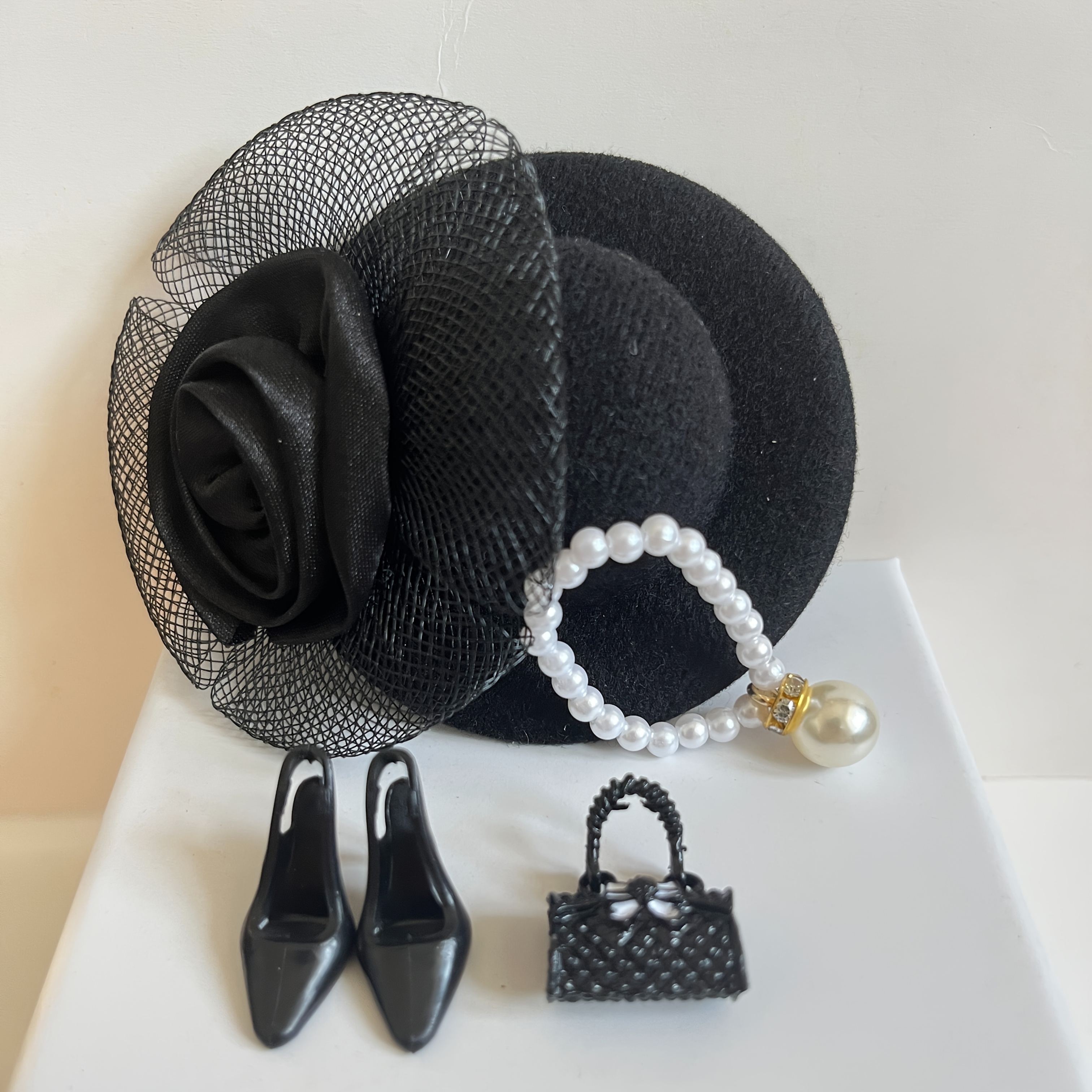 TEMU Juego de bolsos en miniatura para casa de muñecas, accesorios de realistas y pequeños adornos