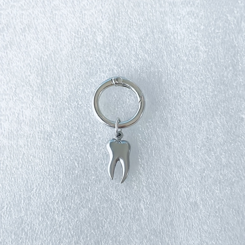 TEMU 1pc Stainless Steel Tooth Keychain, Fun Oral-themed Pendant, Simple And Versatile, Durable And Fade-resistant Car Keychain, Women's Keychain,