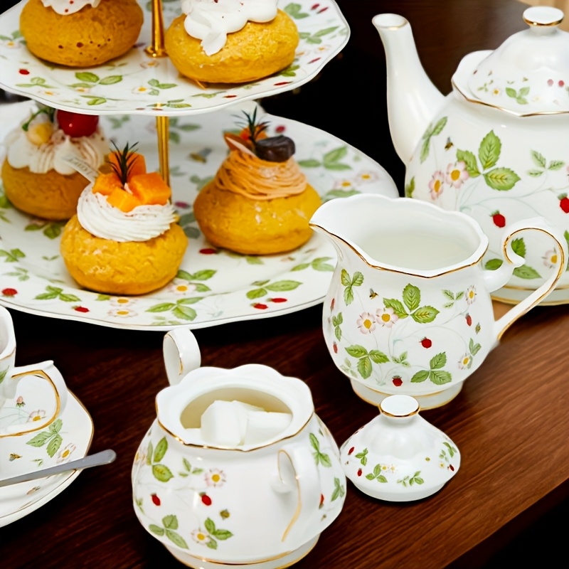 Wild Strawberry Ceramic Sugar Pot + Milk Jug Set / Large Pot, Coffee Cup & Saucer Set with Three Different Styles to Choose From - Perfect for Afternoon Tea, Coffee, Juice, Weddings, Gifts, Birthdays, Christmas, Family, Restaurants, Banquets, Valentine's Day, Thanksgiving, and New Year Celebrations