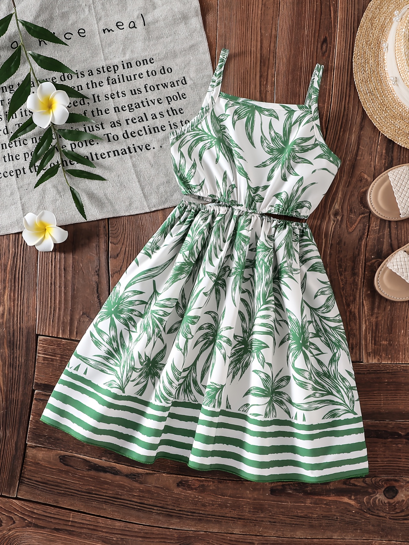 cut out waist dress sold on Temu Japan