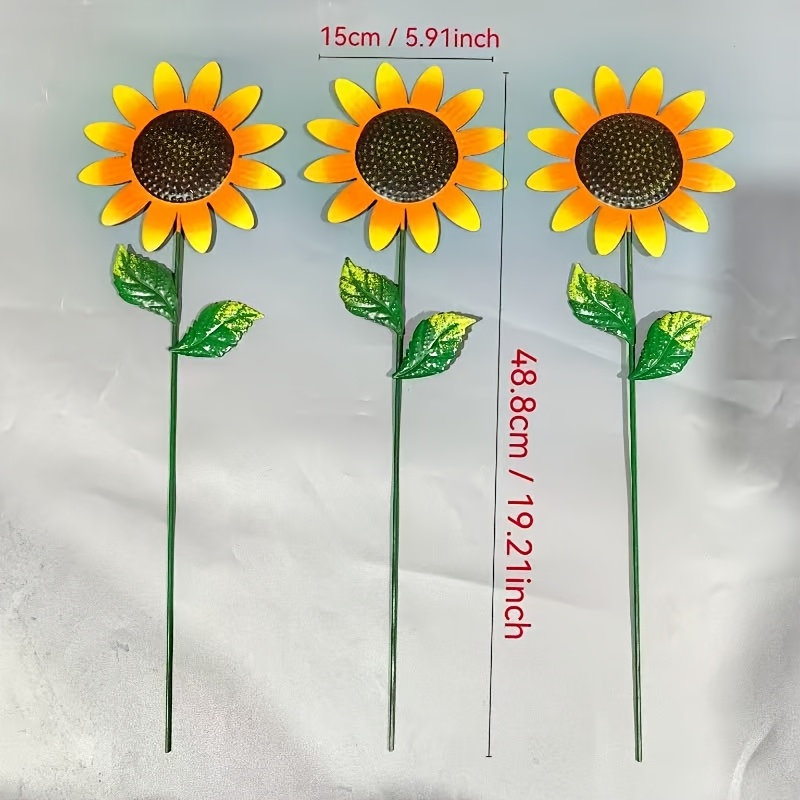 E-shop Set mit 3 Metall-Sonnenblumen-Gartensteckern, für die Dekoration von Außenbereichen, Gärten und Rasenflächen, ideal für Gartenliebhaber
