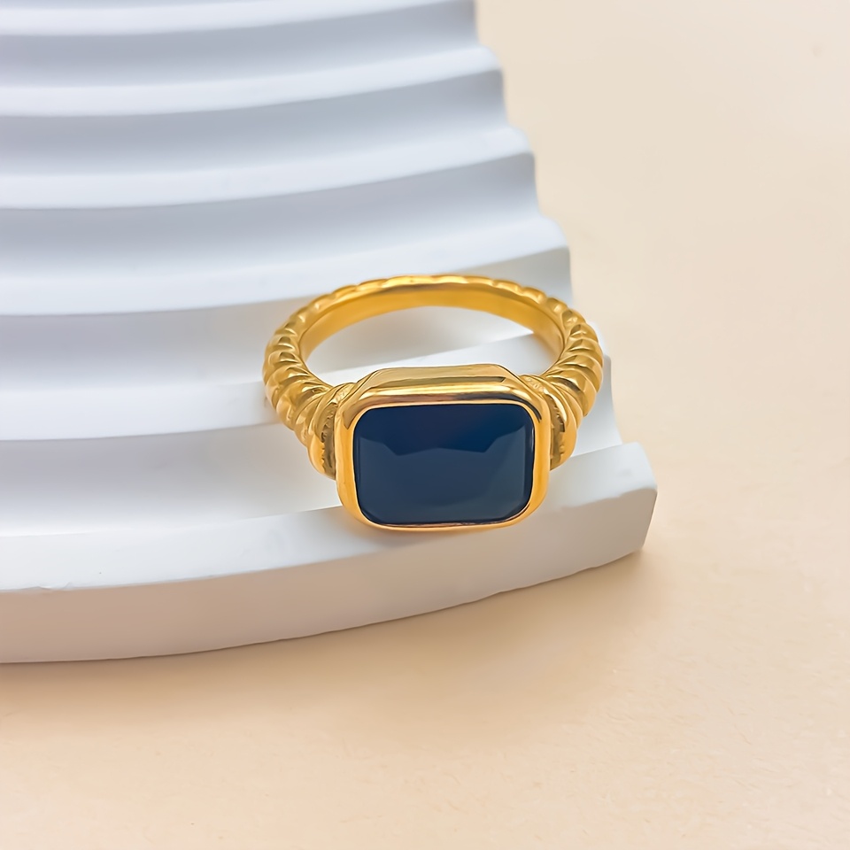 Women's Vintage French Retro Geometric Ring, Luxurious Gift