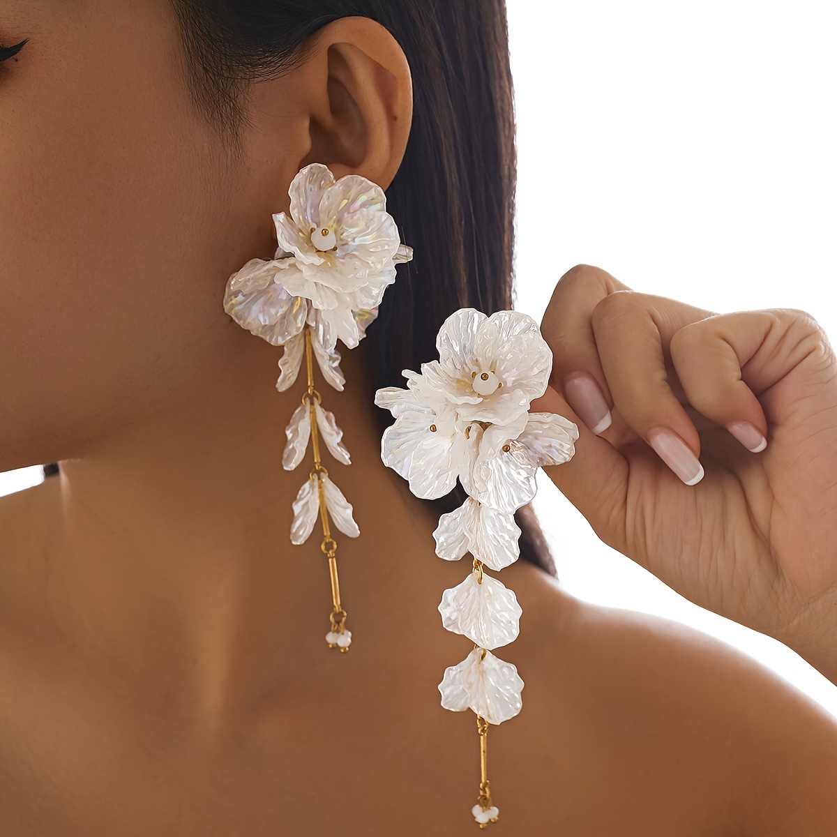 

Elegant White Shell Flower Earrings - Perfect For Everyday Wear And Festive Gifting