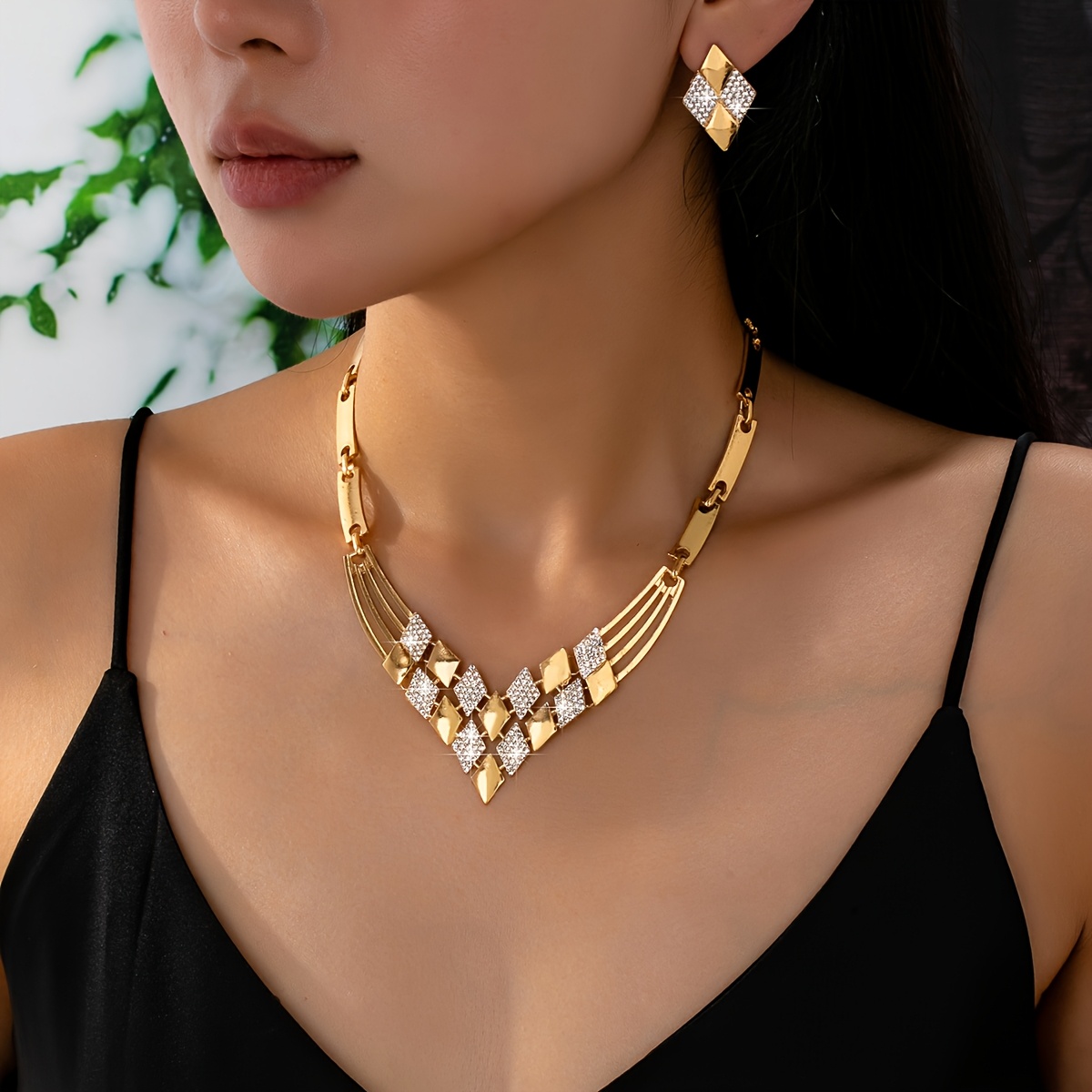 TEMU A Set Of Women's Diamond-shaped Rhinestone Jewelry For Parties, Weddings, And Gatherings, Including A Necklace And Earrings, Perfect As A Gift