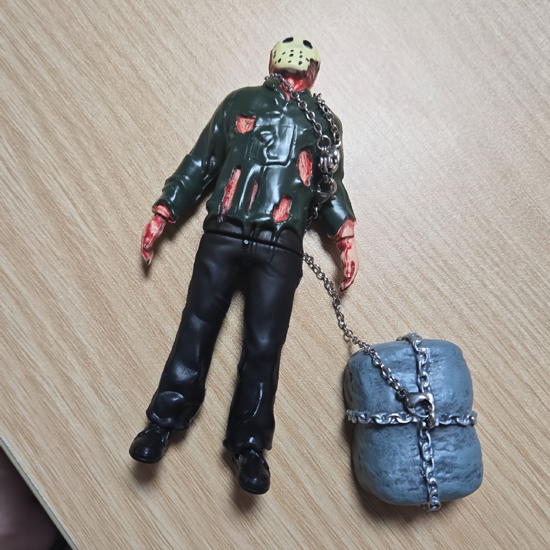 E-shop 2er-Set Horror-Themen Unterwasserstatue – Hockey-Maske & Ketten Aquarium-Deko, Realistische Fischbecken-Skulptur für Wasserliebhaber,