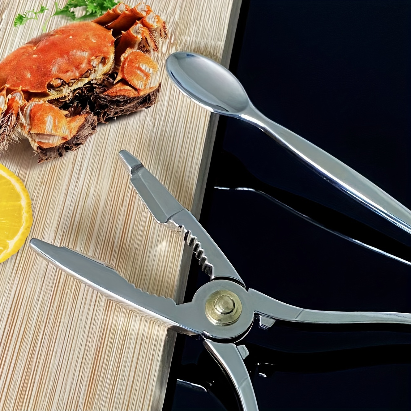 

1 Set, Crab Eating Tool, Professional Seafood Shell Cracker, Zinc Alloy Crab Leg Cracker And Spoon, Silver Dining Accessories
