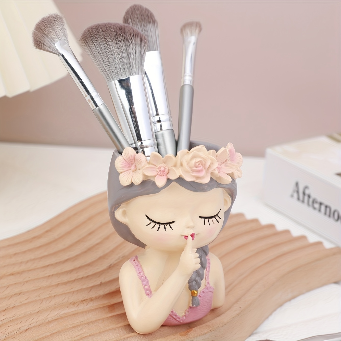 1pc   design rotating makeup brush holder dustproof cylinder storage for eyebrow pencils and brushes ideal for dressing table can   be used as pen holder or vase makeup brush storage eye brow pencil Product details 6