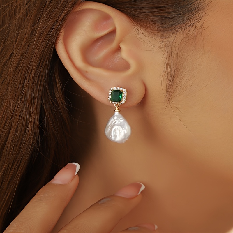 Vintage Baroque Earrings with Emerald Elegant Court Style for Daily  Wear, Parties, and Gifts, Pearl Earring
