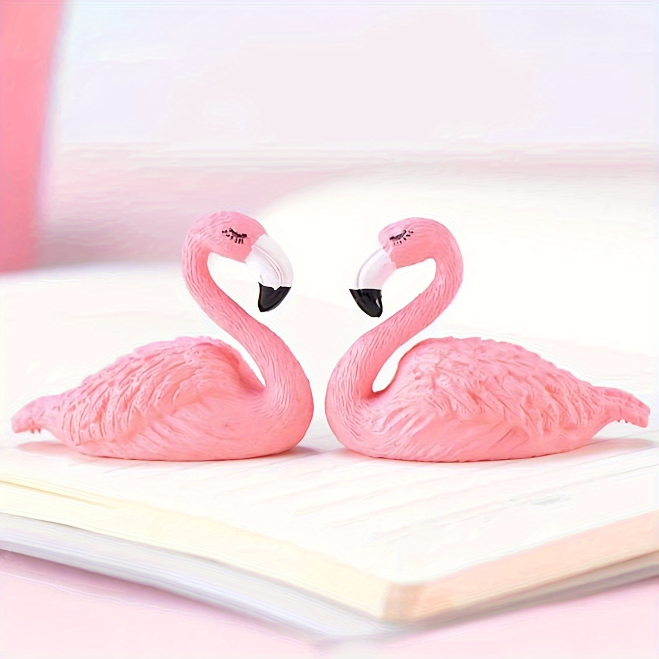 

2pcs, Mini Flamingo Figurines, Romantic Resin Craft Decoration, Exquisite Tabletop Decor, Sumer Party Decor, Home Room Decor