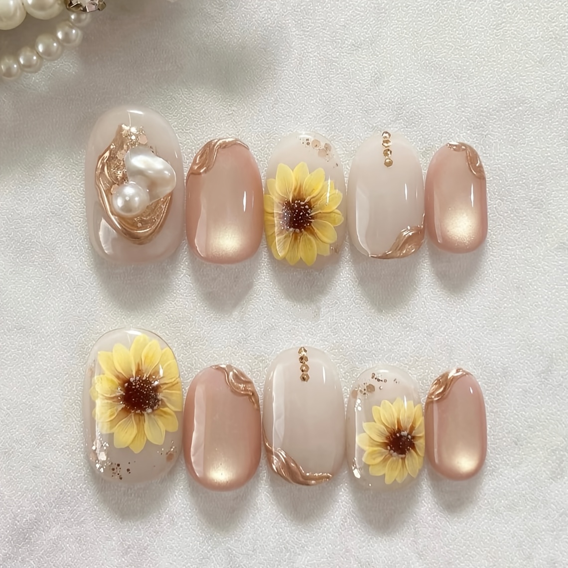 TEMU A Set Of 30 Short Oval False Nails, , Featuring A Nude Cat And Sunflower Patterns. Stylish Nails Are Perfect For Parties, And Reused, And Make A
