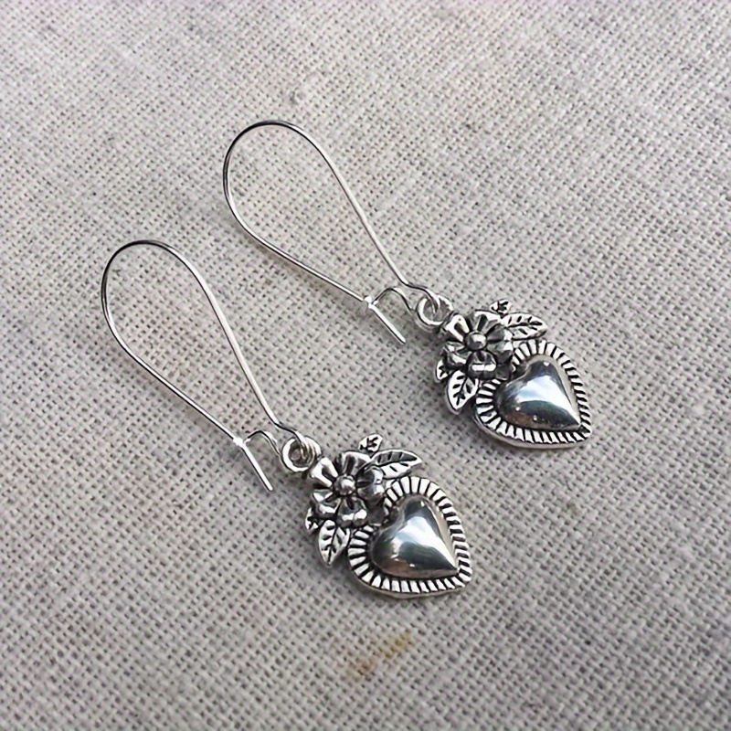 Women's Vintage Unique Silvery Heart Drop Earrings
