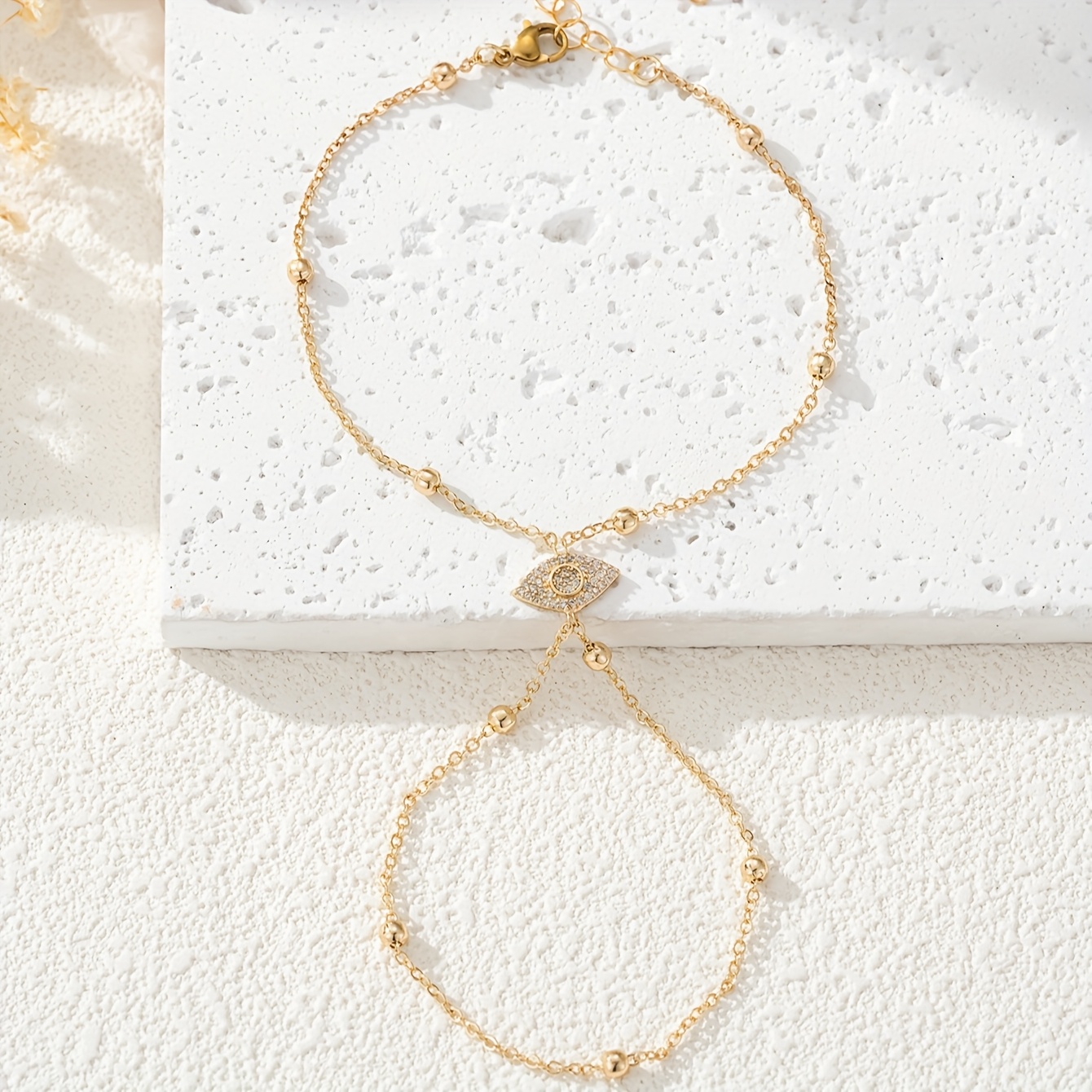 E-shop Damenmode, einfache kreative synthetische Zirkonia-Inlay "Aberglaube" Anhänger Fingerkette, Party Alltags Schmuck