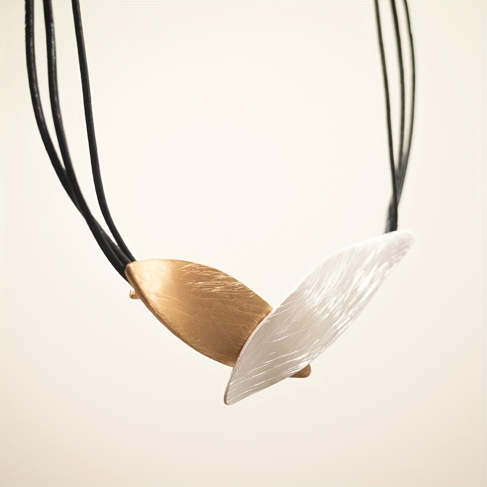 1pc Unique Contrast Color Geometric Necklace, Fashionable Versatile Leather Rope Collarbone Chain, Minimalist Pendant Choker, Recommended Holiday Gift