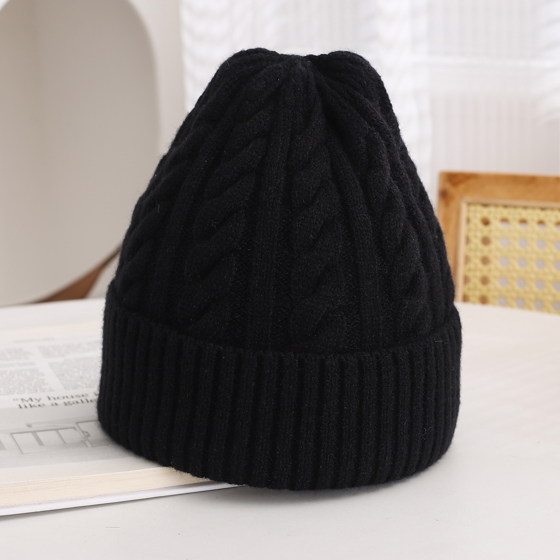TEMU Autumn And Winter Warm Hat Women's Hat Warm And Cold-proof Hat