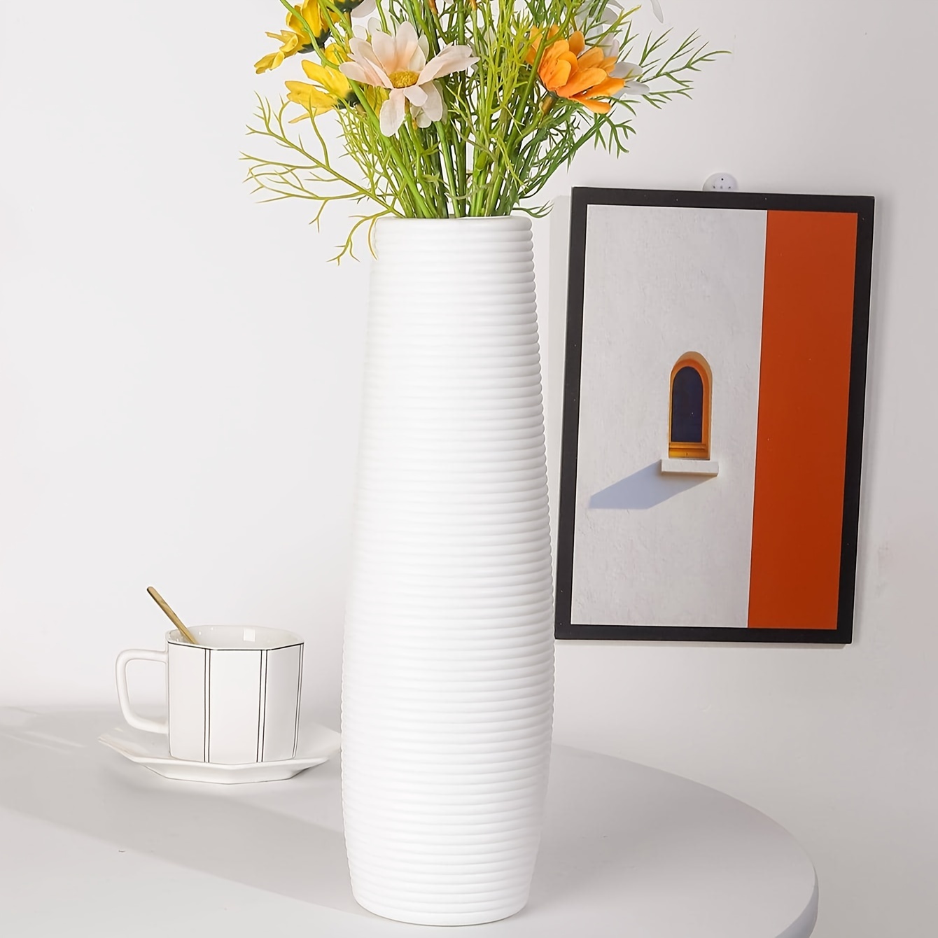 

Vintage Style Horn Shaped Plastic Vase - High Decorative Ribbed Flower Vase For Fresh And Hydroponic Plants, 1pc