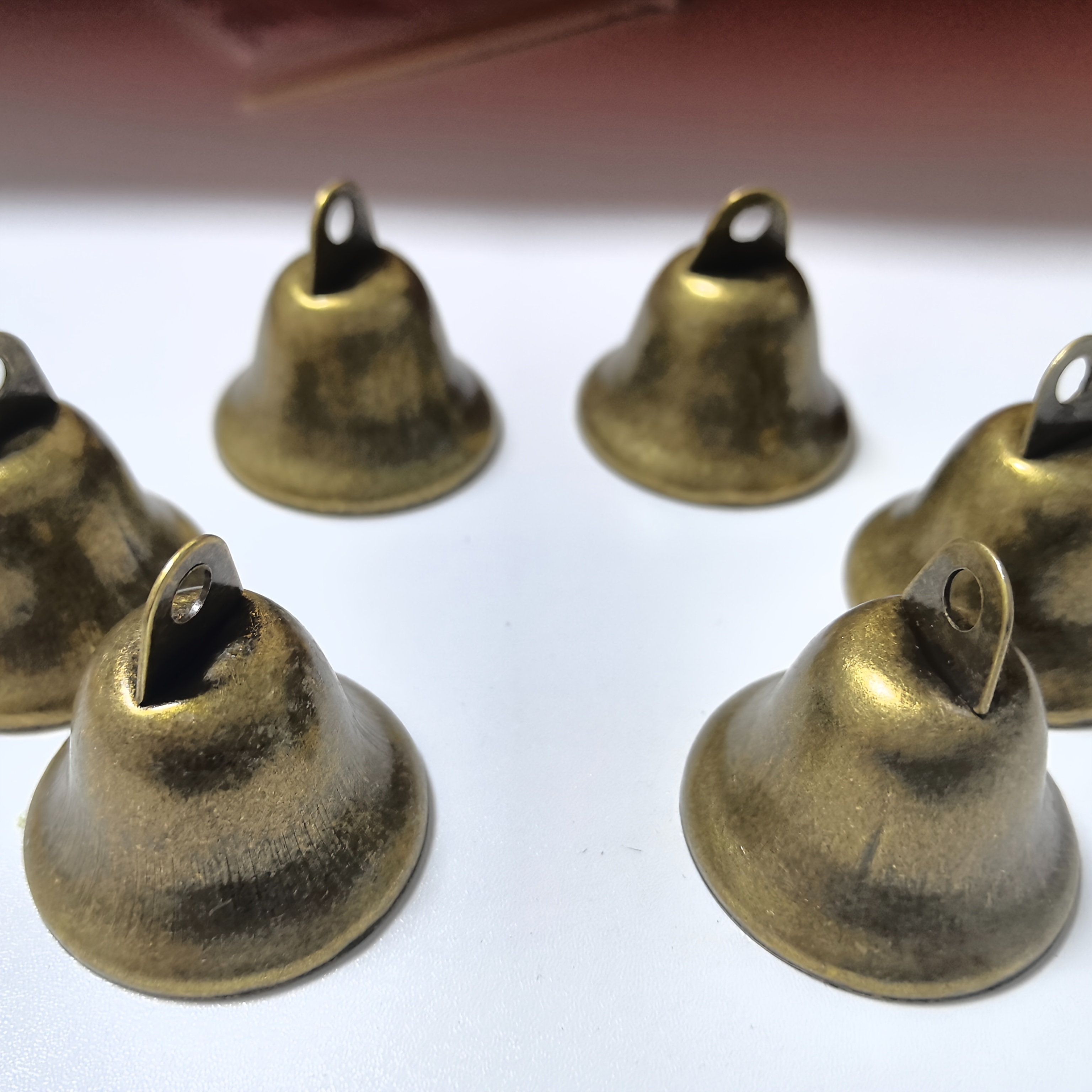 TEMU 6pcs Vintage Christmas Bells, Vintage Metal Hanging Ornaments For Xmas Tree Wreath Holiday Party Decor Diy Craft Supplies
