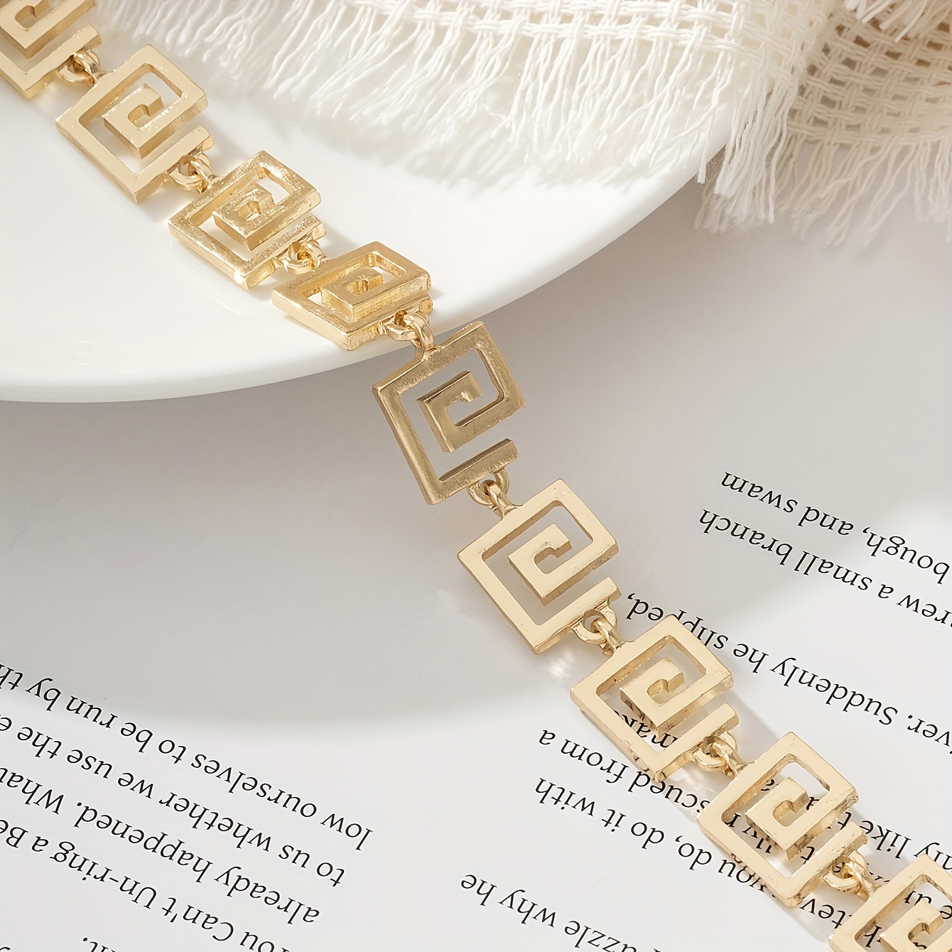 Geometric Chain Ladies Bracelet