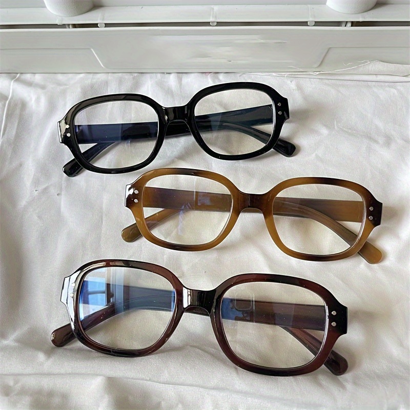 

1 Pair Of Chic Retro Oval Blue Light Blocking Glasses For Women - , , In Black, Amber, & Brown Frames - Fashionable Photo &