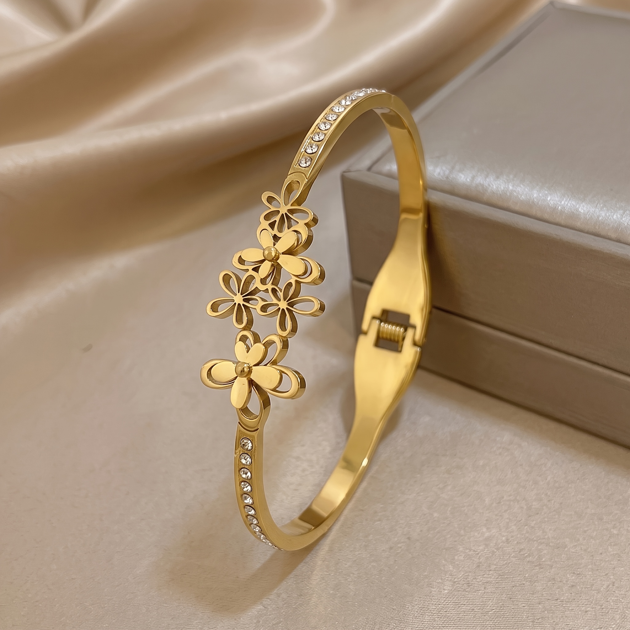 2pcs Unisex 18K Golden Plated Exquisite Bangle, High-End Design