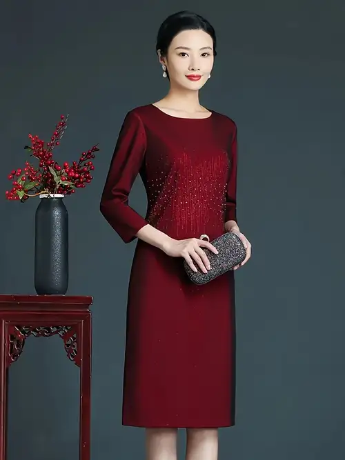 Elegant Winter Cheongsam Wedding Dress for Mother-in-Law, High-End Bridal Banquet Attire, Sophisticated and Stylish Dress for Autumn and Winter Elegant Winter Cheongsam Wedding Dress for Mother-in-Law, High-End Bridal Banquet Attire, Sophisticated and Stylish Dress for Autumn and Winter