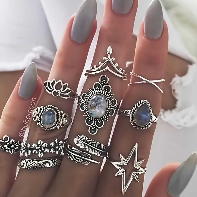 

11 Bohemian Retro Synthetic Gemstone Ring Set - Bohemian Moon And Star Carving Rings, Used For Layered And Antique Jewelry, Bohemian Fashion Accessories