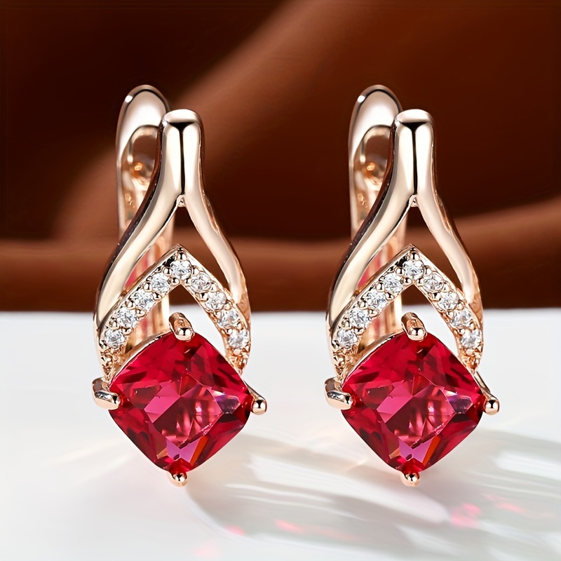1 Pair Vintage Elegant Women's Fishtail Inlaid Stud Earrings Fashion Versatile Earrings