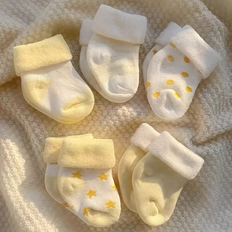 5 Pairs Of Thickened Warm Fluffy Winter Socks, Suitable For Children With Cute , Comfortable, Cold-proof