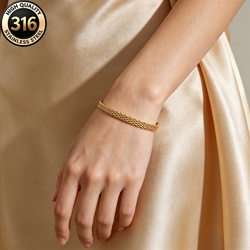 Image of A Vintage-style 316l Stainless Steel Metal Chain Bracelet For Women, Creatively Woven Fashionable Cuban Link Bracelet For Men And Women, Perfect For Gifting At Banquets And Parties