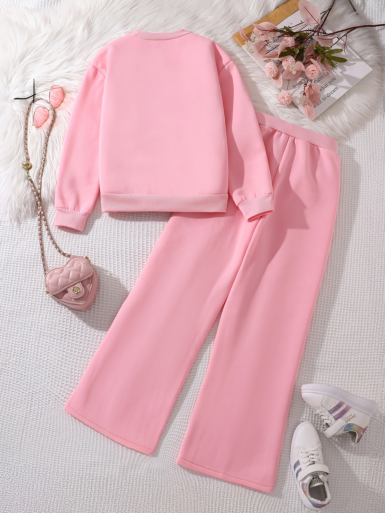 2pcs Set Cute Solid Color Plush Heart Sweatshirt and Pants
