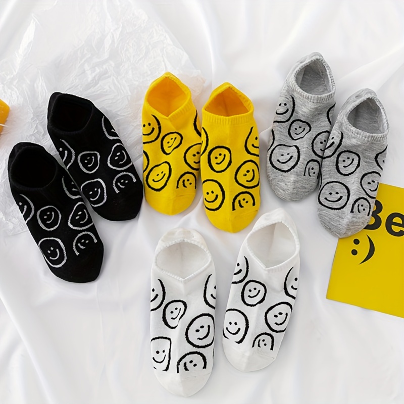 

4 Pairs Personality Smiling Face Cartoon Ankle Socks, Comfy & Breathable Short Socks, Women's Stockings & Hosiery