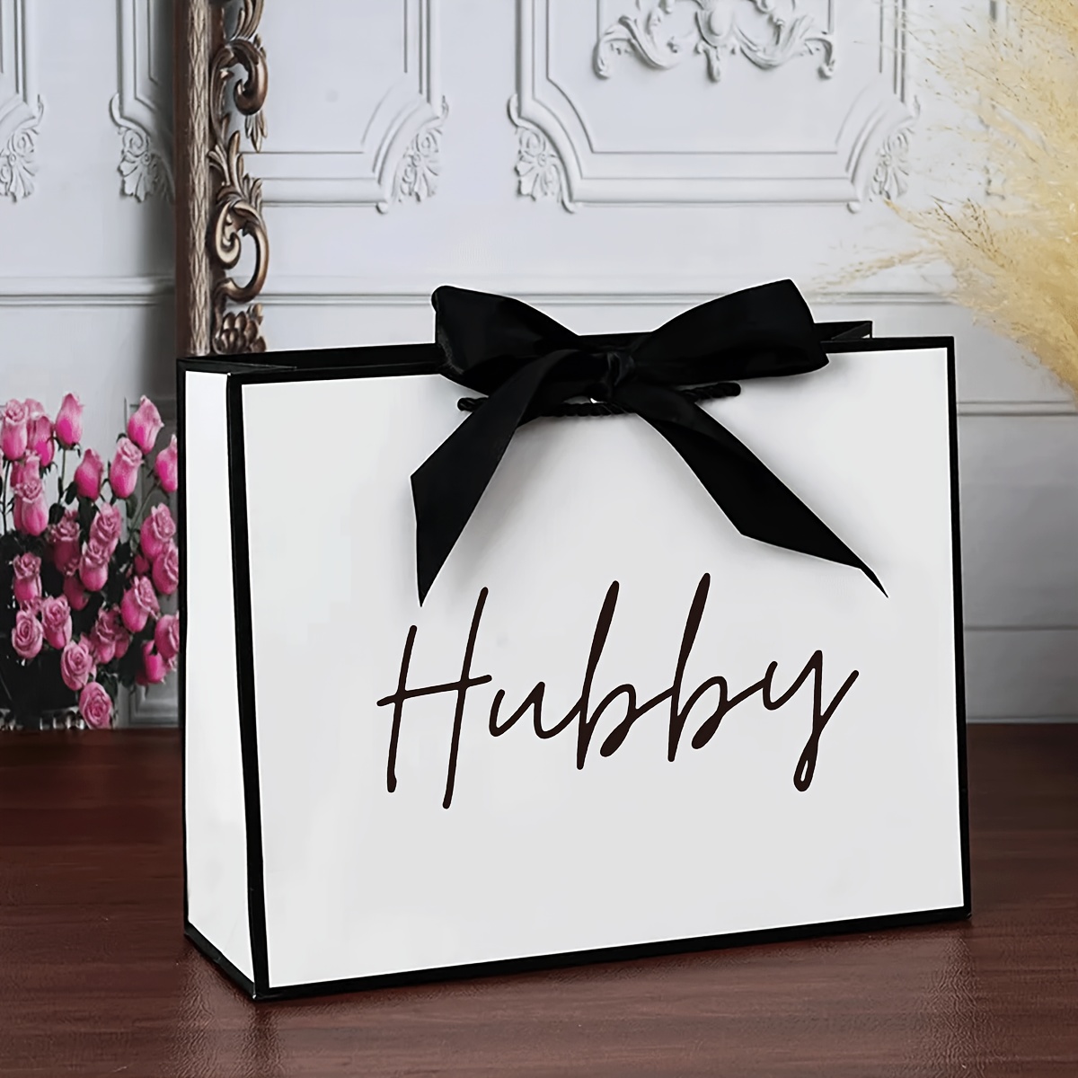 Image of 1pc Hubby Gifts Bag, Paper Gift Bag, Lightweight & Foldable Shopping Handbag, Husband Gifts, Best Hubby Gift Ideas For Birthday, Christmas, And Valentine's Day
