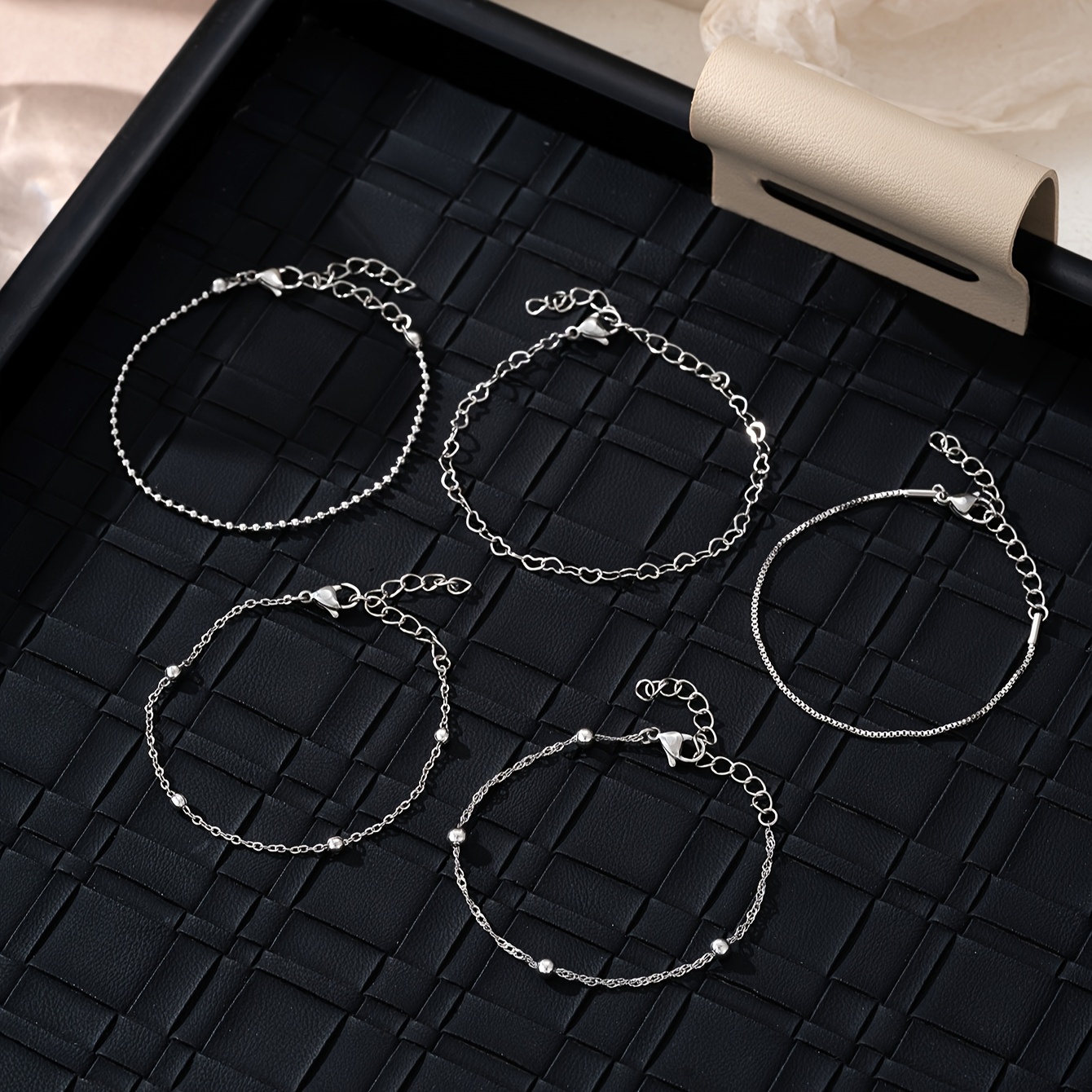 Image of 5pcs Women's Bracelets, Fashion Hollow Love Heart Chain Bead Chain Stainless Steel Bracelet Set, Party Banquet Jewelry Additions
